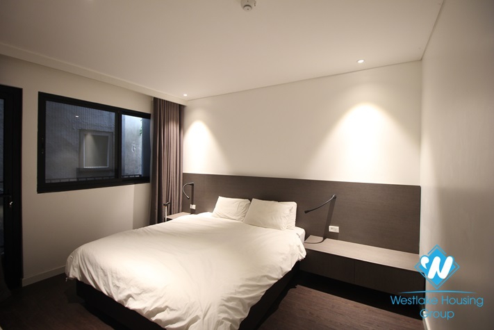 An affordable price and modern 2 bedrooms apartment for rent on Xuan Dieu street, Tay Ho