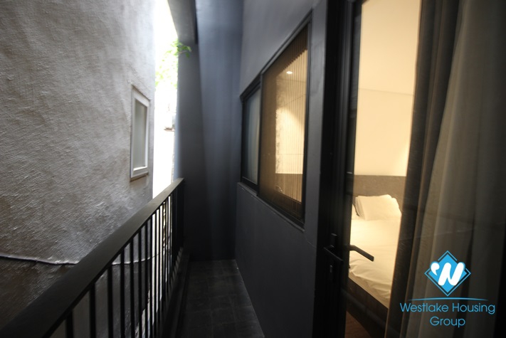 An affordable price and modern 2 bedrooms apartment for rent on Xuan Dieu street, Tay Ho