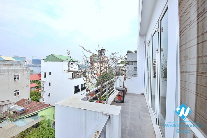 Nice apartment for rent near West lake, full furnished with large balcony