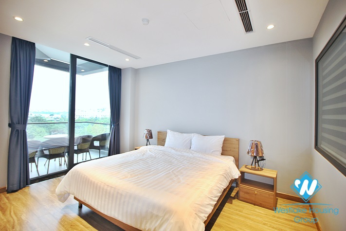 Brand new and morden 2 beds aparment for rent in Nghi Tam st, Tay Ho
