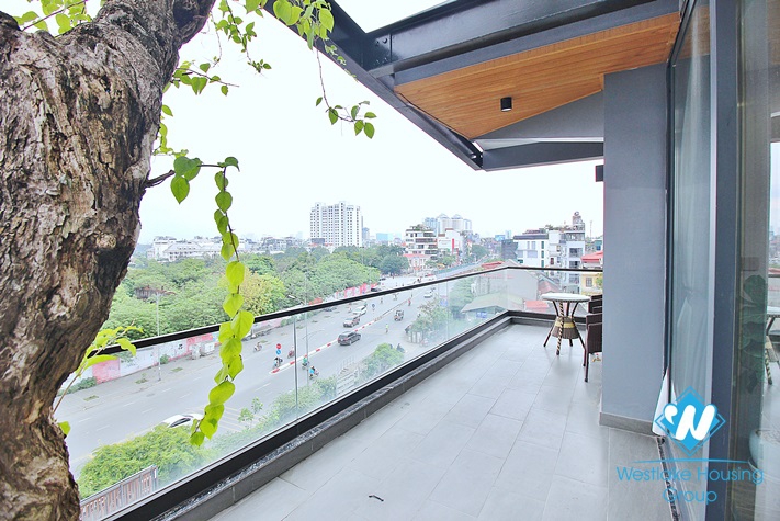 Brand new and morden 2 beds aparment for rent in Nghi Tam st, Tay Ho
