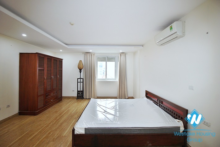 A newly and spacious 3 bedroom apartment for rent in Tay ho