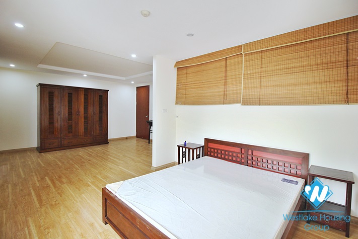 A newly and spacious 3 bedroom apartment for rent in Tay ho