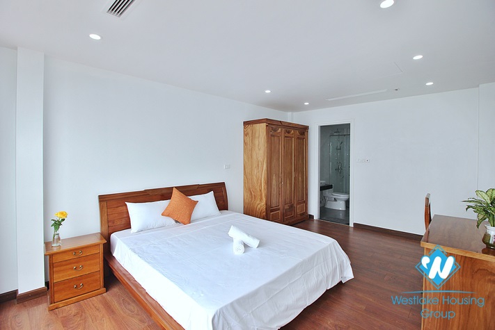 Lake view and bright 2 bedrooms apartment for rent in Xom Chua, Dang Thai Mai, Tay Ho