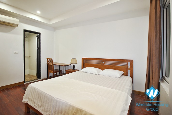 Large 02 bedrooms apartment for rent in Nhat Chieu st, Tay Ho District 