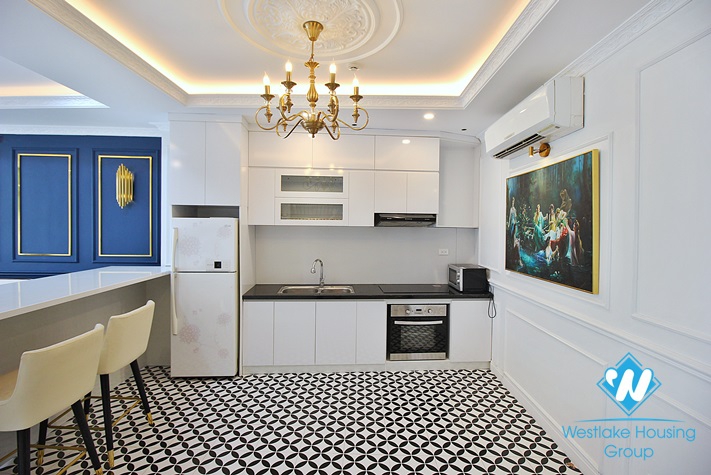 Large 02 bedrooms apartment for rent in Nhat Chieu st, Tay Ho District 