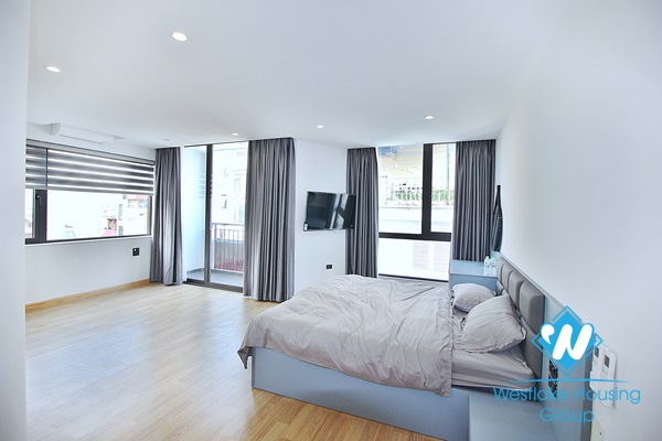 Modern and spacious 1 bedroom apartment in Tay Ho, Ha Noi