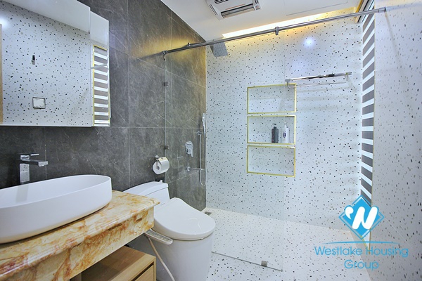 Modern and spacious 1 bedroom apartment in Tay Ho, Ha Noi