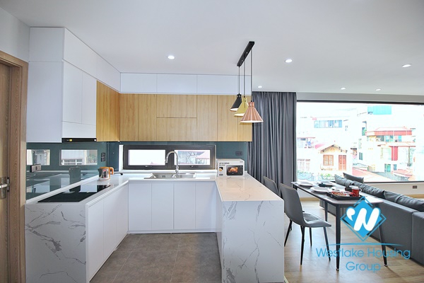 Modern and spacious 1 bedroom apartment in Tay Ho, Ha Noi