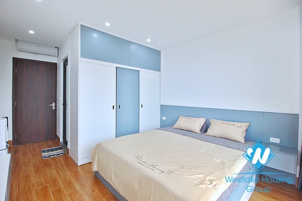 A brand new 1 bedroom apartment with lake view in Tay ho