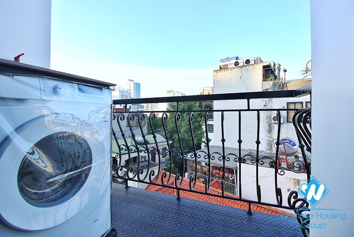 Lake view and brand new 2 beds apartment for rent in Ve Ho st, Tay Ho