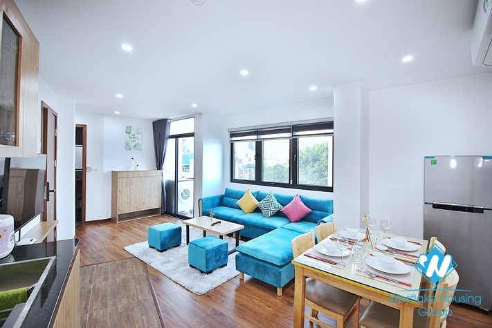 Lake view and brand new 2 beds apartment for rent in Ve Ho st, Tay Ho