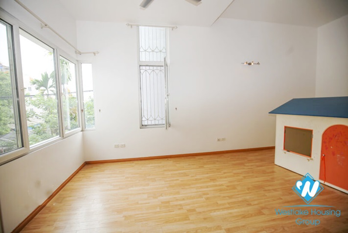 Unfurnished house for rent close to West lake side, Tay Ho