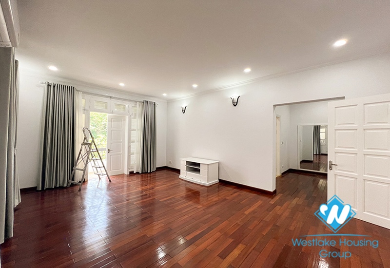 Renovated house in Ciputra, Tay Ho, Ha Noi For Rent 