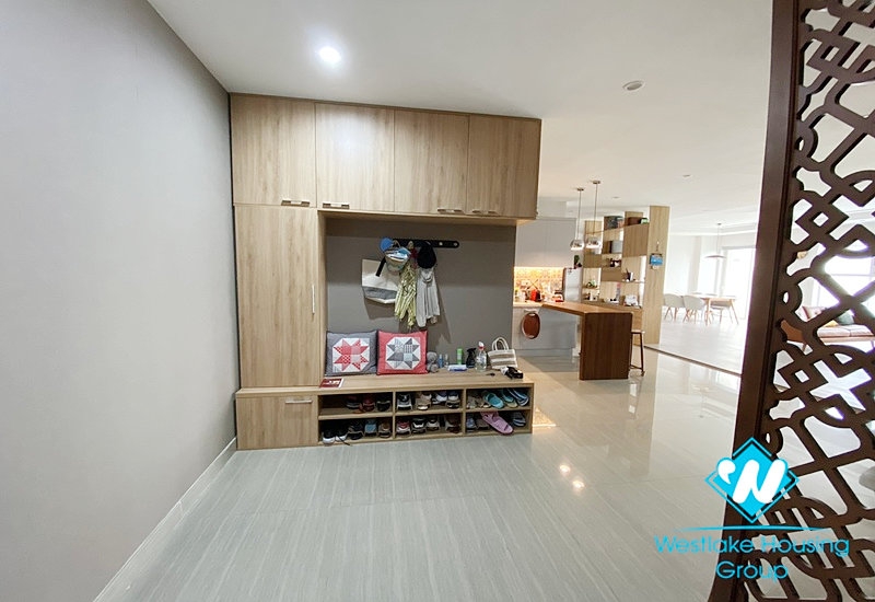 New apartment in L4 Tower, Ciputra, Tay Ho, Ha Noi For Rent