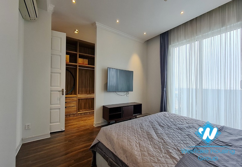 Big size apartment in E4 Ciputra for rent with 3 bedrooms