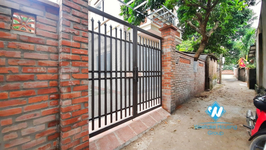 House with garden for rent in Ngoc Thuy Ward, Long Bien District