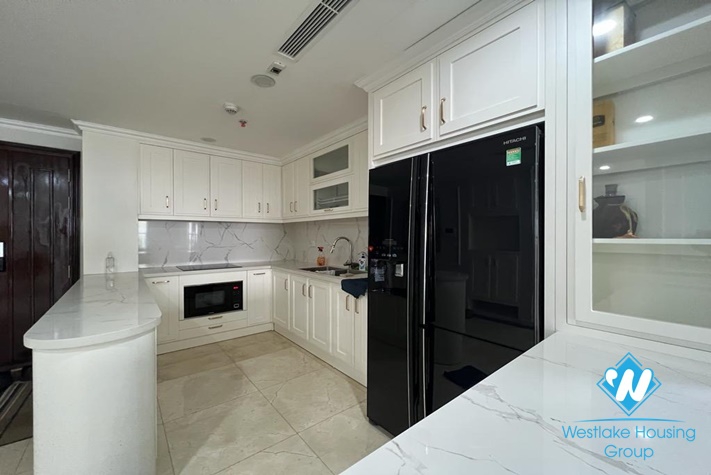 Quality and luxury apartment in D'Leroi Soile 59 Xuan Dieu st, Tay Ho District 