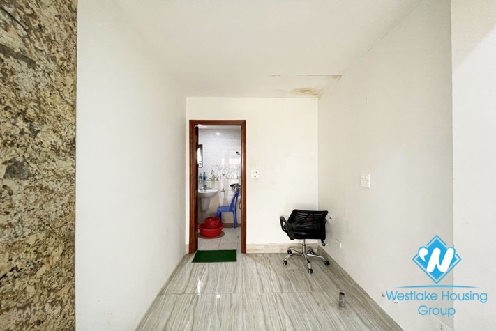 Bright space  for rent in Trinh Cong Son street , Tay Ho district.