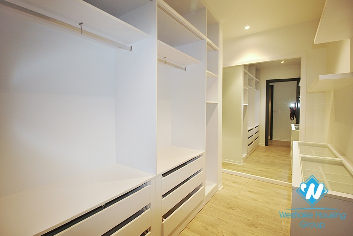 A modern and spacious 03 bedrooms apartment for rent in To Ngoc Van area, Tay Ho, Ha Noi