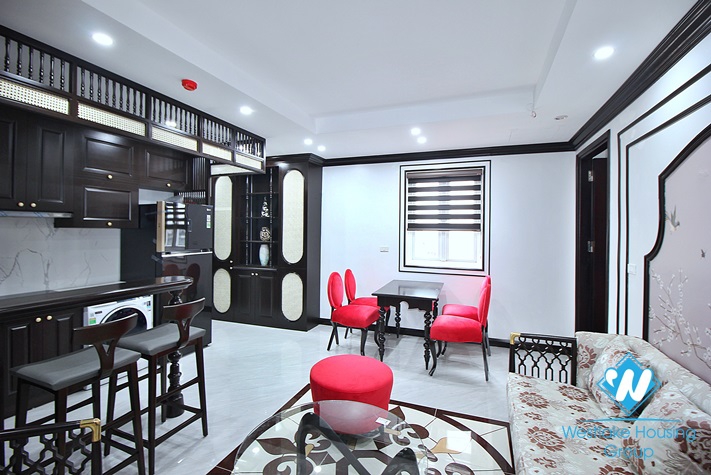 Lake view 2bed apartment for lease in Xuan Dieu, Tay Ho