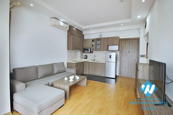 A brightly 1 bedroom apartment for rent in Tu hoa, Tay ho