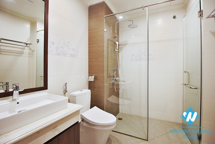 Spacious and lake view 2beds apartment for rent in Vu Mien st, Tay Ho