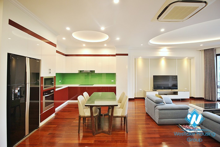 Spacious and lake view 2beds apartment for rent in Vu Mien st, Tay Ho