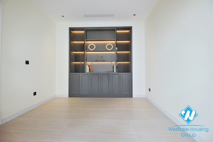 Morden and spacious 04-bedroom apartment for lease in To Ngoc Van, Tay Ho, Ha Noi