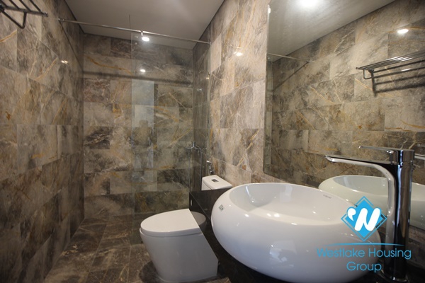 A brand new studio for rent in Lac long quan, Tay ho