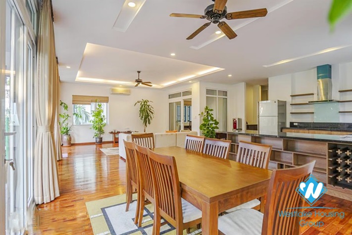 A giant four bedrooms apartment for rent in Au Co st, Tay Ho