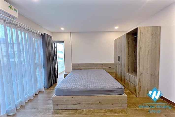Nice 2 bedrooms for rent in Xuan La st, Tay Ho District 