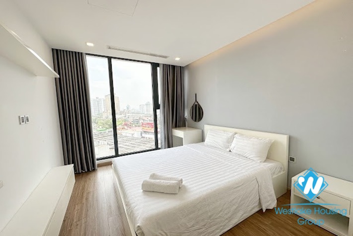 Three bedroom modern apartment for rent at M3 Vinhome Metropolis 19 Lieu Giai,Ba Dinh district. 