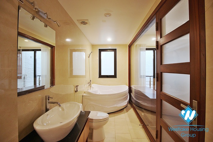 Amazingly beautiful and bright bandnew house for rent in Tay Ho, Hanoi