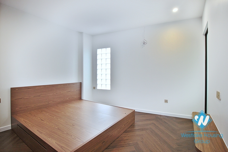 Lake view and brand new 1 bedroom and 1 working room for rent in Tay Ho, Ha Noi
