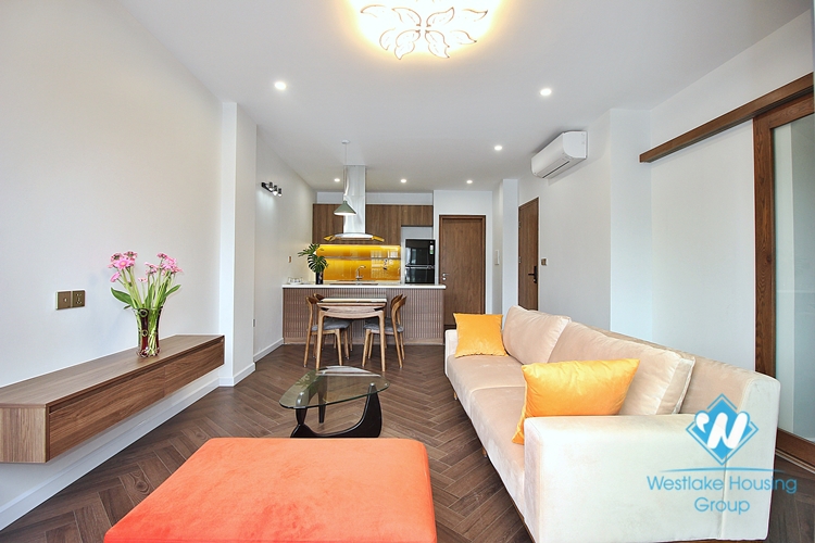 Lake view and brand new 1 bedroom and 1 working room for rent in Tay Ho, Ha Noi