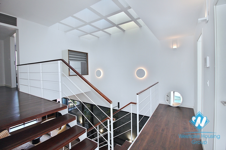 Morden duplex 3beds apartment for rent in Tay Ho, Ha Noi