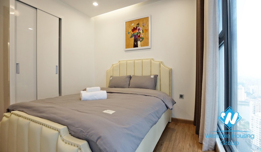 Very nice three bedrooms apartment for rent in Vinhome Metropolis, Ba Dinh district, Ha Noi