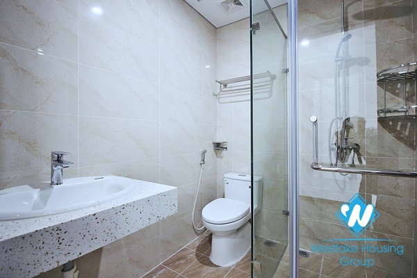 Brand new 2 bedroom apartment for rent in Xuan dieu, Tay ho