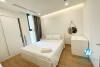 Three bedroom modern apartment for rent at M3 Vinhome Metropolis 19 Lieu Giai,Ba Dinh district. 