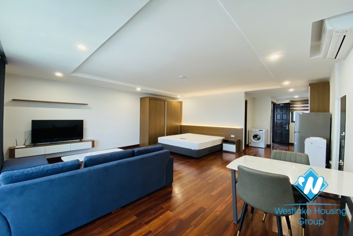 Studio bright apartment for rent in Kim Ma st , Ba Dinh street.