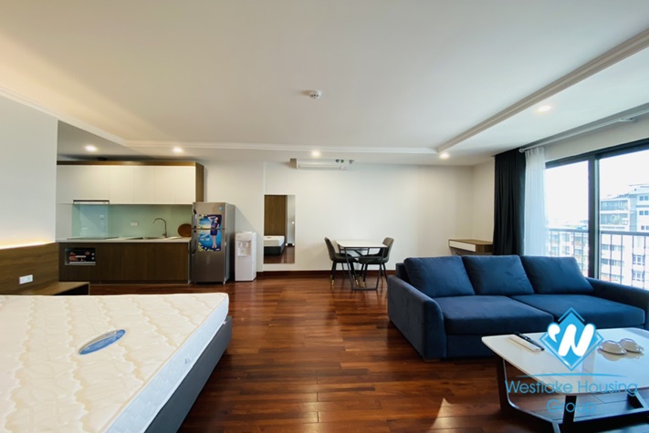 Studio bright apartment for rent in Kim Ma st , Ba Dinh street.