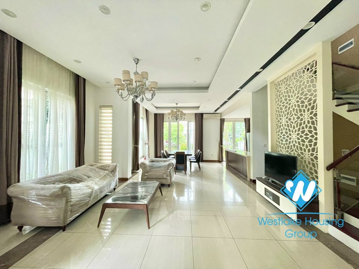 Hoa Sua duplex villa in Vinhomes Riverside urban area for rent.