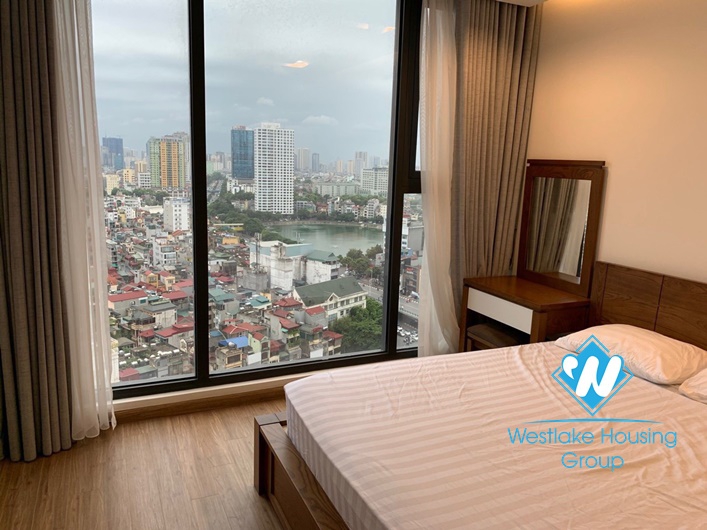 Three bedroom apartment for rent in Vinhome Metropolis 19 Lieu Giai, Ba Dinh district, Hanoi