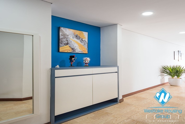 Modern one bedroom apartment for rent in Kim Ma st, Ba Dinh district .