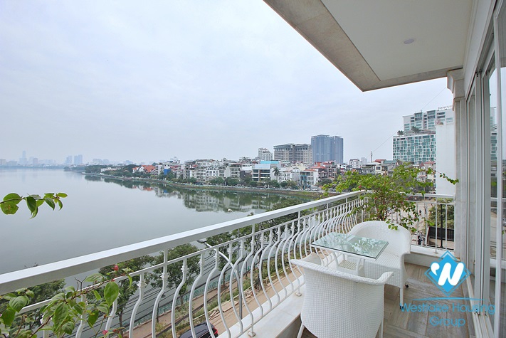 Lake view and brand new 2beds apartment for rent in Xuan Dieu, Tay Ho