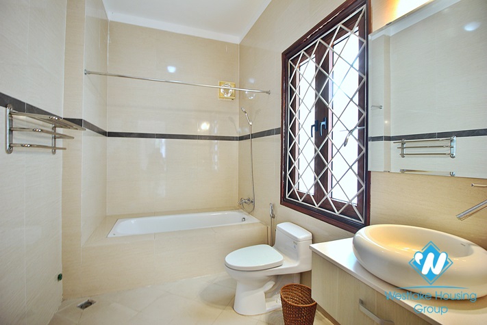 Unfurnished villa to rent in To ngoc van, Tay ho, Ha noi