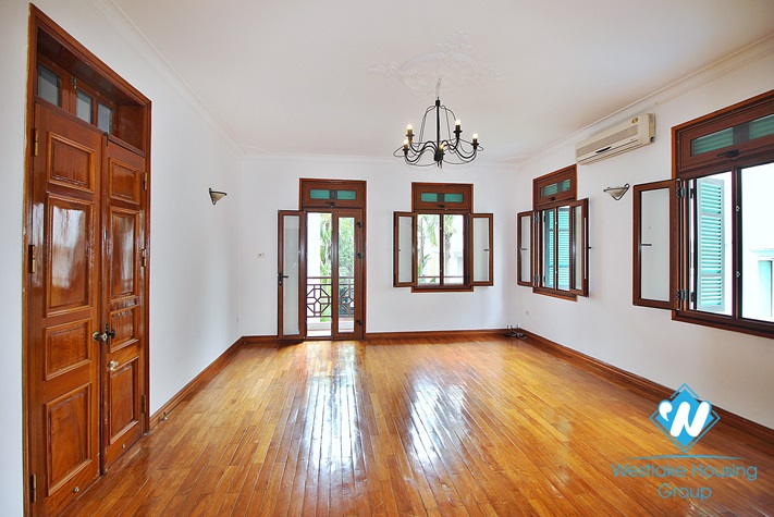 Unfurnished villa to rent in To ngoc van, Tay ho, Ha noi