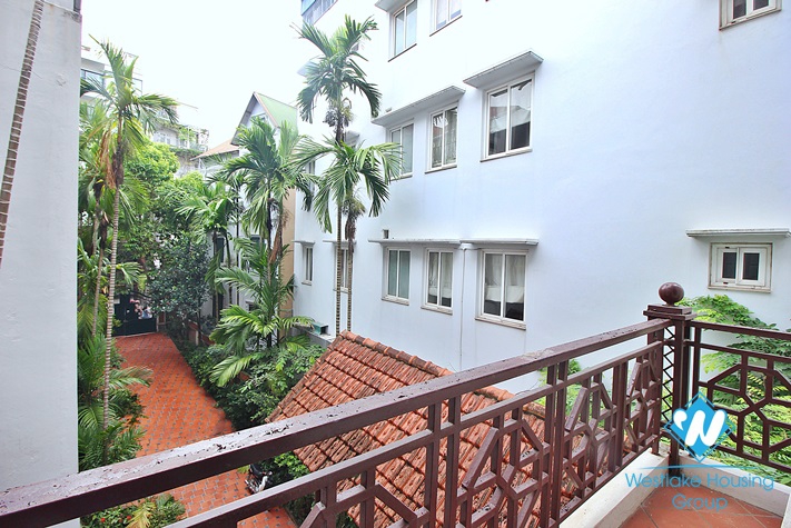 Unfurnished villa to rent in To ngoc van, Tay ho, Ha noi