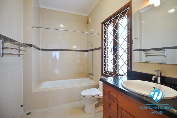 Unfurnished villa to rent in To ngoc van, Tay ho, Ha noi